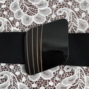 Vintage Stretch Belt Sleek Buckle Graphic Lines